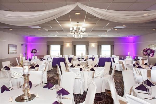 Best Western Plus - Steeplegate Inn