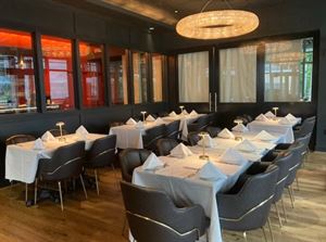 Central Room & Private Bar