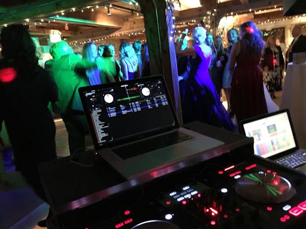 6ixDJ Toronto DJ Services