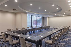 Ziegfeld Meeting Room (4th Fl)