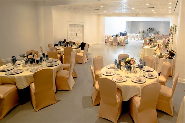 Riverwalk Plaza Hotel