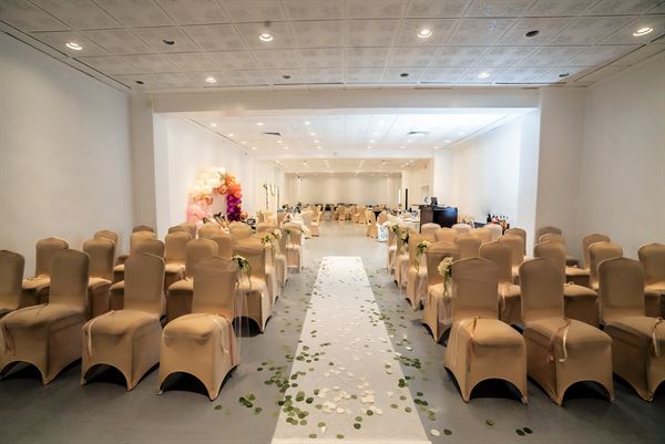 Riverwalk Plaza Hotel