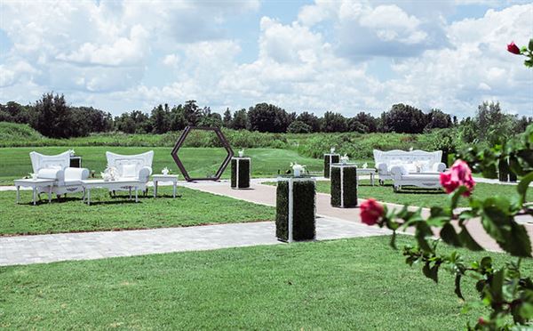 Island Grove Winery at Formosa Gardens