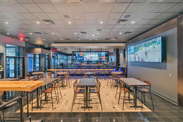 Tom's Watch Bar - Minneapolis