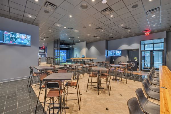 Tom's Watch Bar - Minneapolis