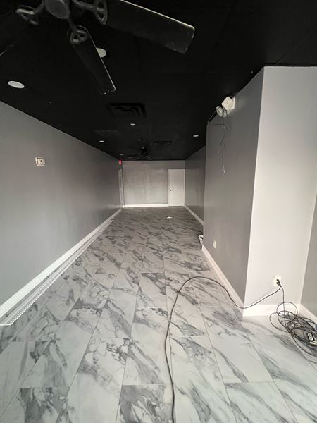 Pauls Unique Gourmet