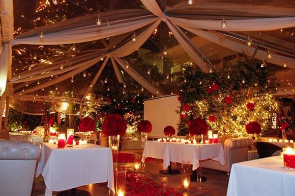 Villa Azur Restaurant & Lounge