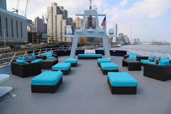 Del Rio Yacht Charter - New York Boat Cruise