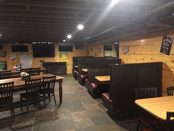 Blarney Pub And Grill