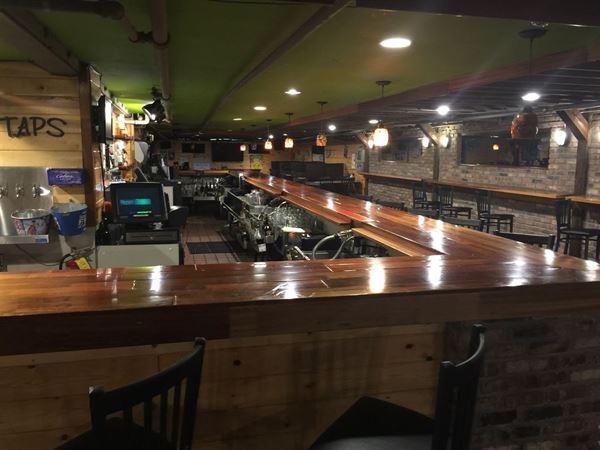 Blarney Pub And Grill