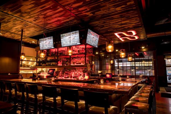 Square 22 Restaurant and Bar