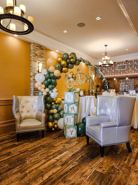 Avellino's Restaurant & Catering