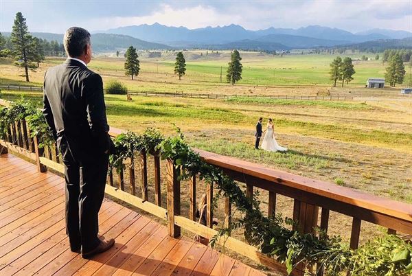 Elkwood Manor B&B and Wedding Venue