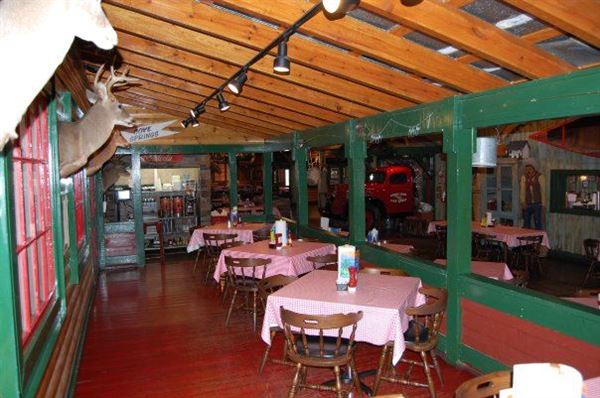 Caney Fork River Valley Grille