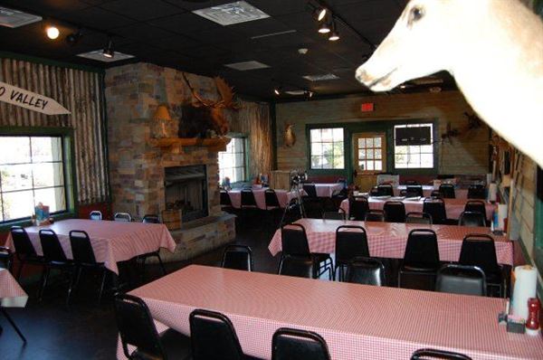 Caney Fork River Valley Grille