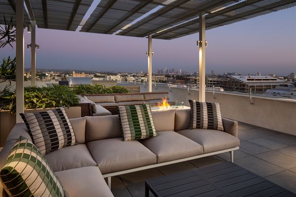 The Ingrid Hollywood Rooftop