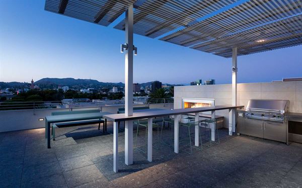 The Ingrid Hollywood Rooftop