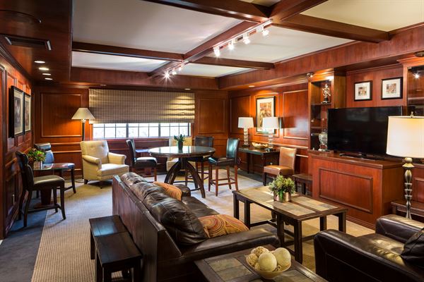 Anaheim Majestic Garden Hotel