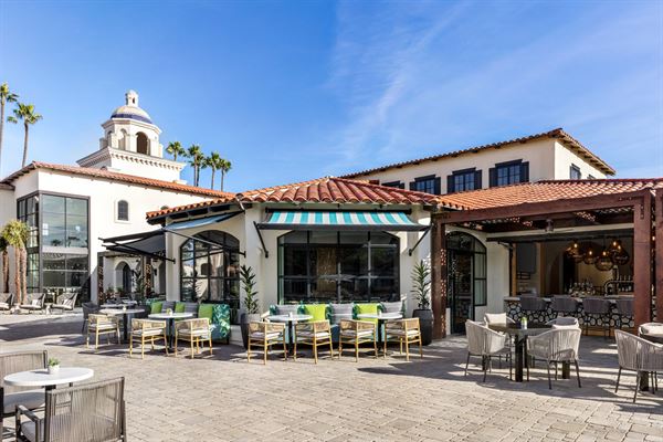 Zachari Dunes on Mandalay Beach