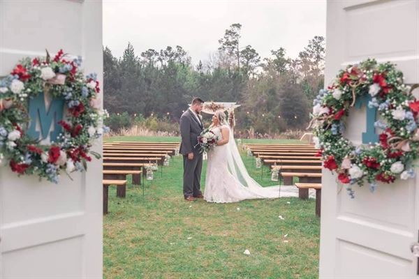 Daughter's Barn at Cedar Ridge