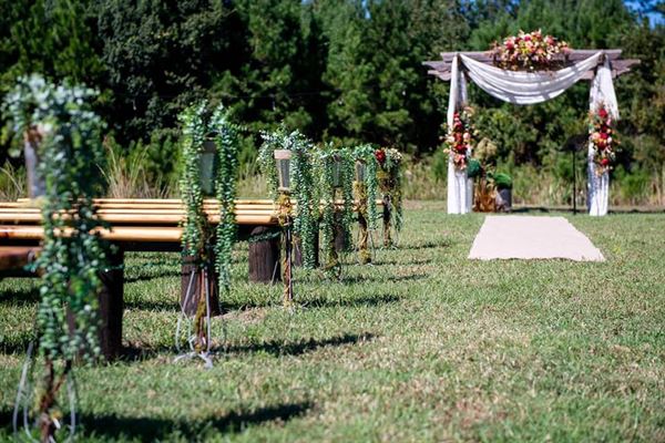 Daughter's Barn at Cedar Ridge