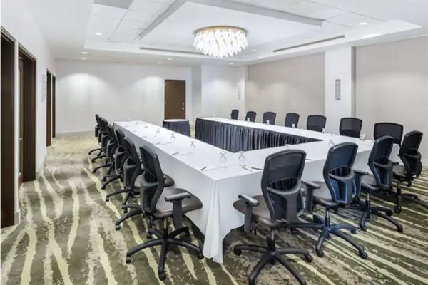 Hilton Hasbrouck Heights/Meadowlands