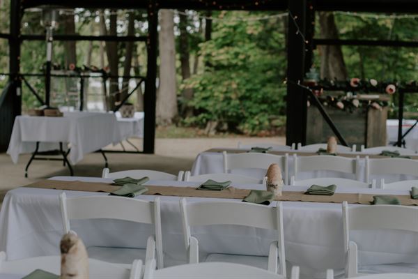 Lakepoint Cottage Resort