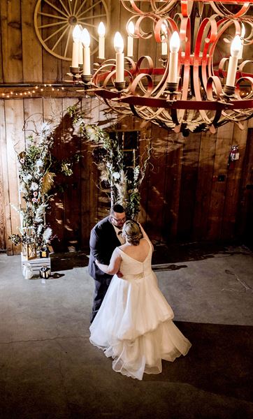 Alexander Majors Barn