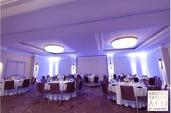 The Baronette Renaissance Detroit-Novi Hotel