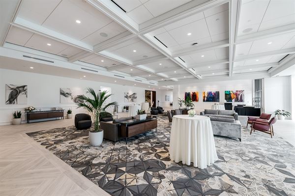 Vitria on the Square