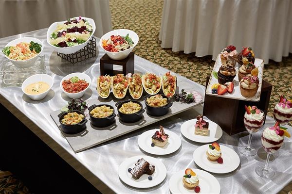 Hotel Halifax & The Barrington Hotel