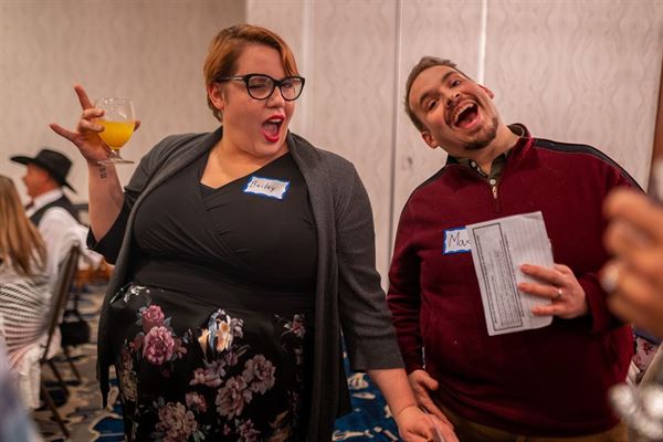 Dinner Detective Murder Mystery Dinner Show