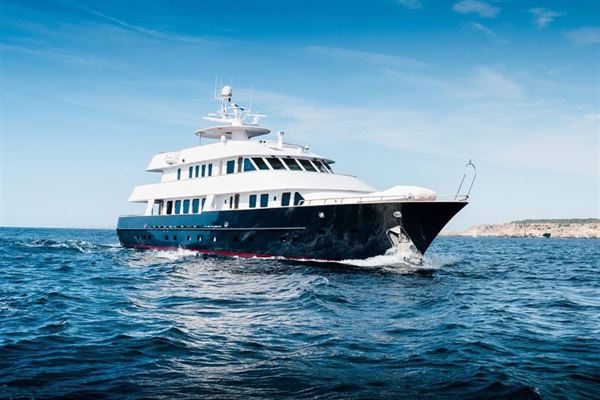 Manhattan Yacht Charters