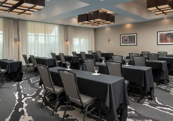 Hilton Garden Inn Columbia Airport