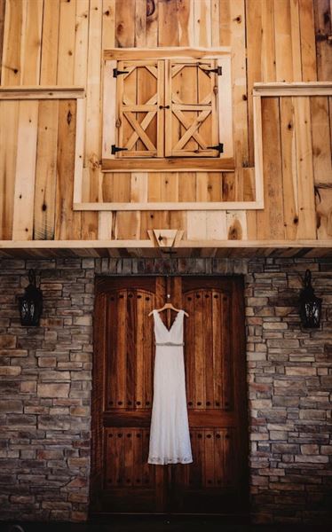 The Wedding Barn @ LIKAZOO