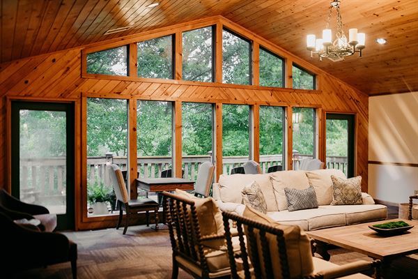 Sylvan Valley Lodge and Winery