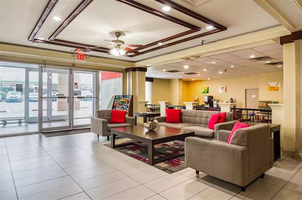 Quality Suites Atlanta Airport East