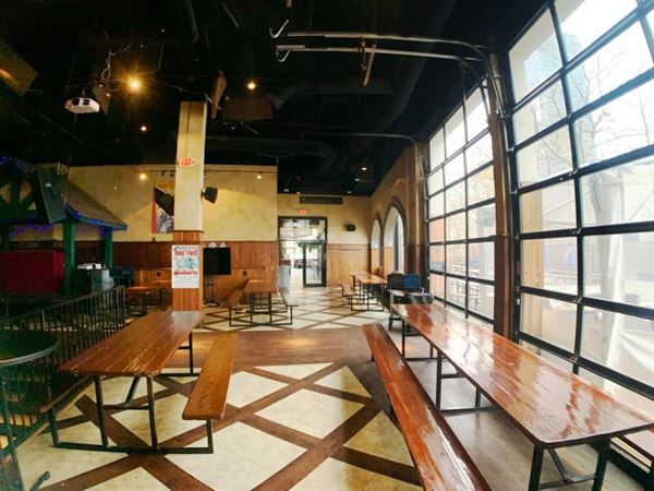 Zeppelin Hall Biergarten and Restaurant