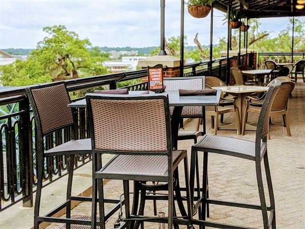 Harry's Seafood Bar & Grill