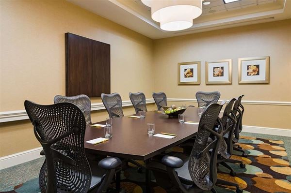 Hilton Garden Inn Waldorf