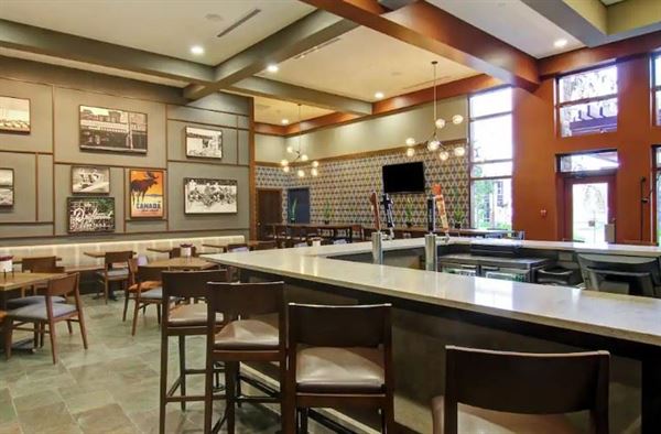 DoubleTree Fallsview Resort & Spa by Hilton - Niagara Falls