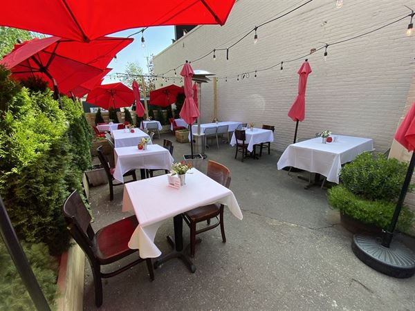 Hearth Pizzeria Craft Kitchen