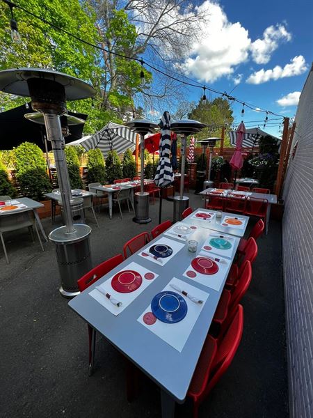 Hearth Pizzeria Craft Kitchen