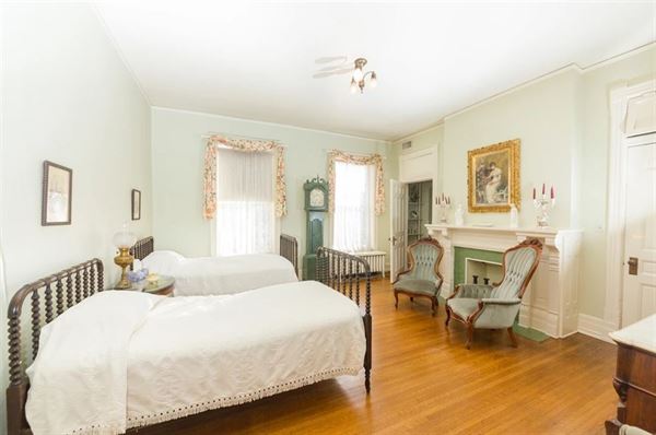 The Indianapolis Propylaeum