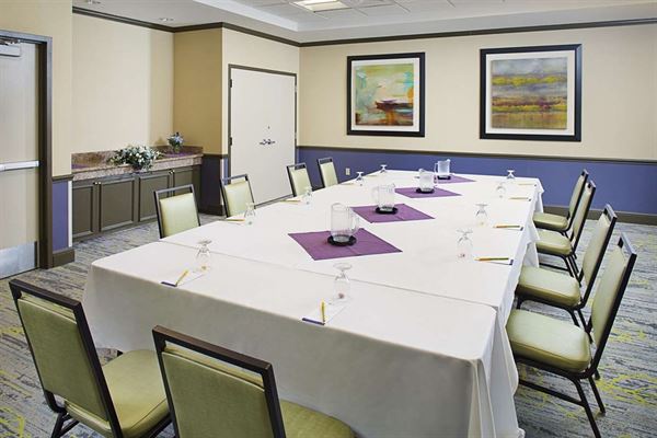 Hilton Garden Inn Hartford North\Bradley International Airport
