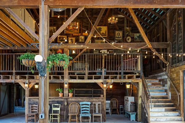 The Barn at Black Walnut Farm