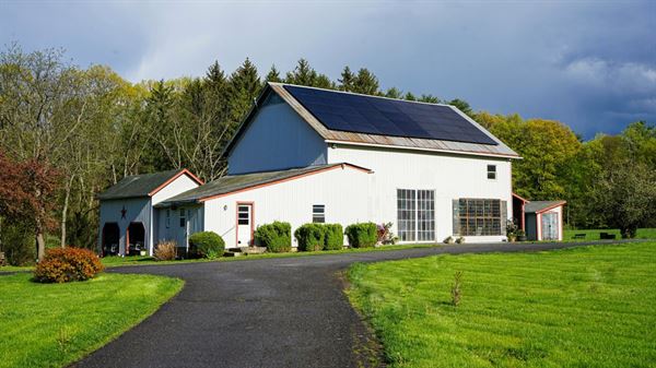The Barn at Black Walnut Farm