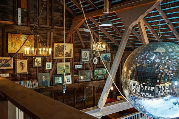 The Barn at Black Walnut Farm