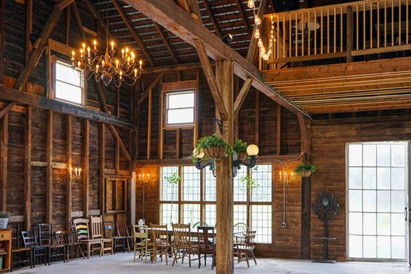 The Barn at Black Walnut Farm