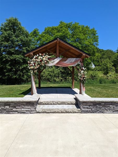 Rustic Ridge Wedding Barn